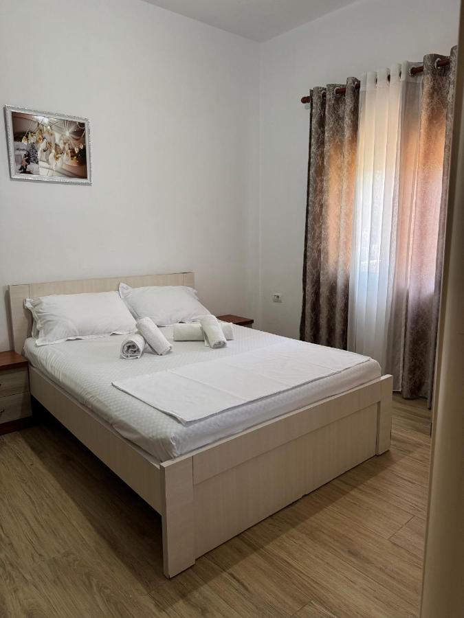 Lake View Rooms PASQYRA Ksamil - B&B Polisi i Vogël
