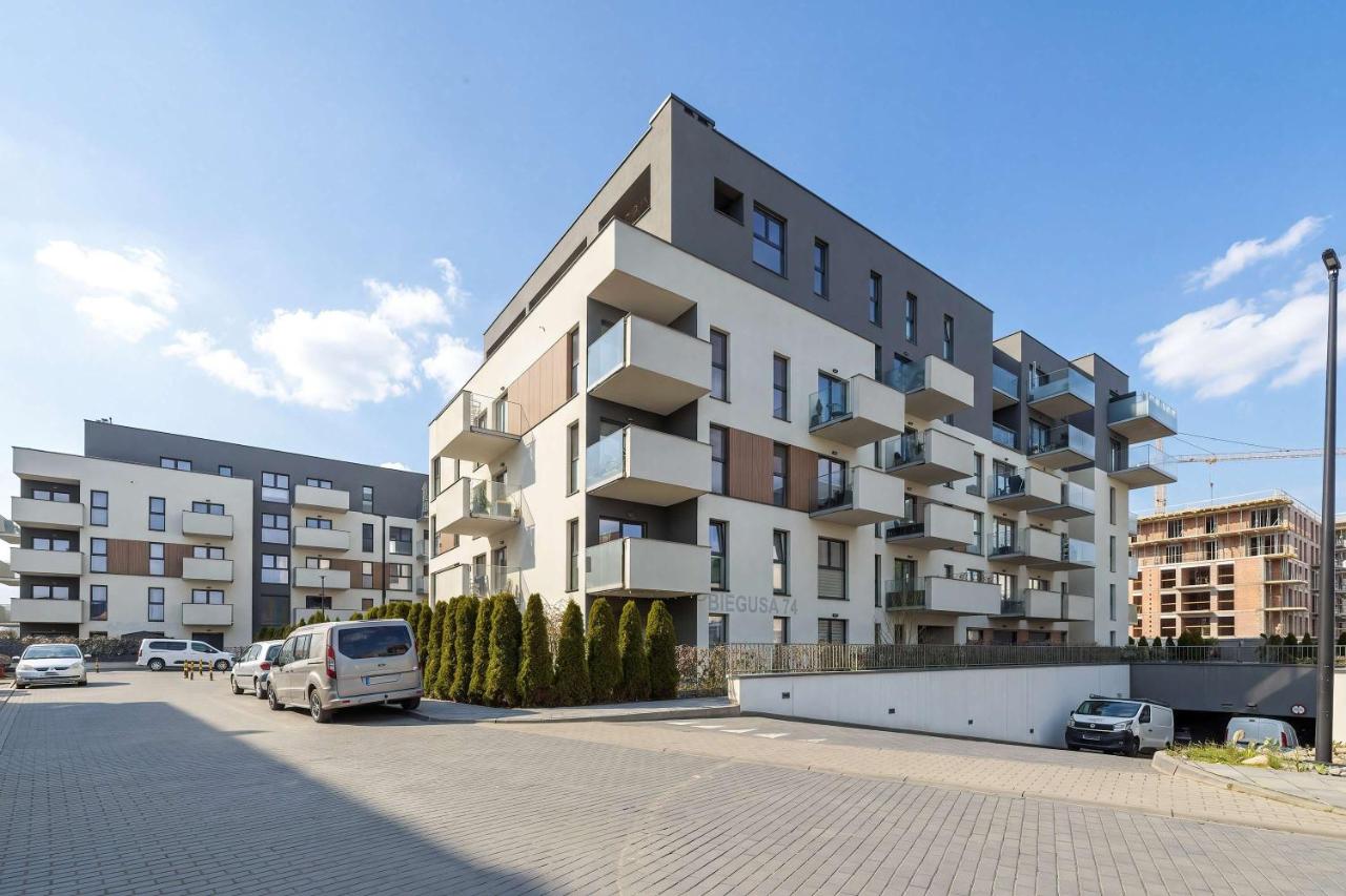 Przytulne Studio z Balkonem w Gliwicach by Noclegi Renters - Chambres d'hôtes Gliwice