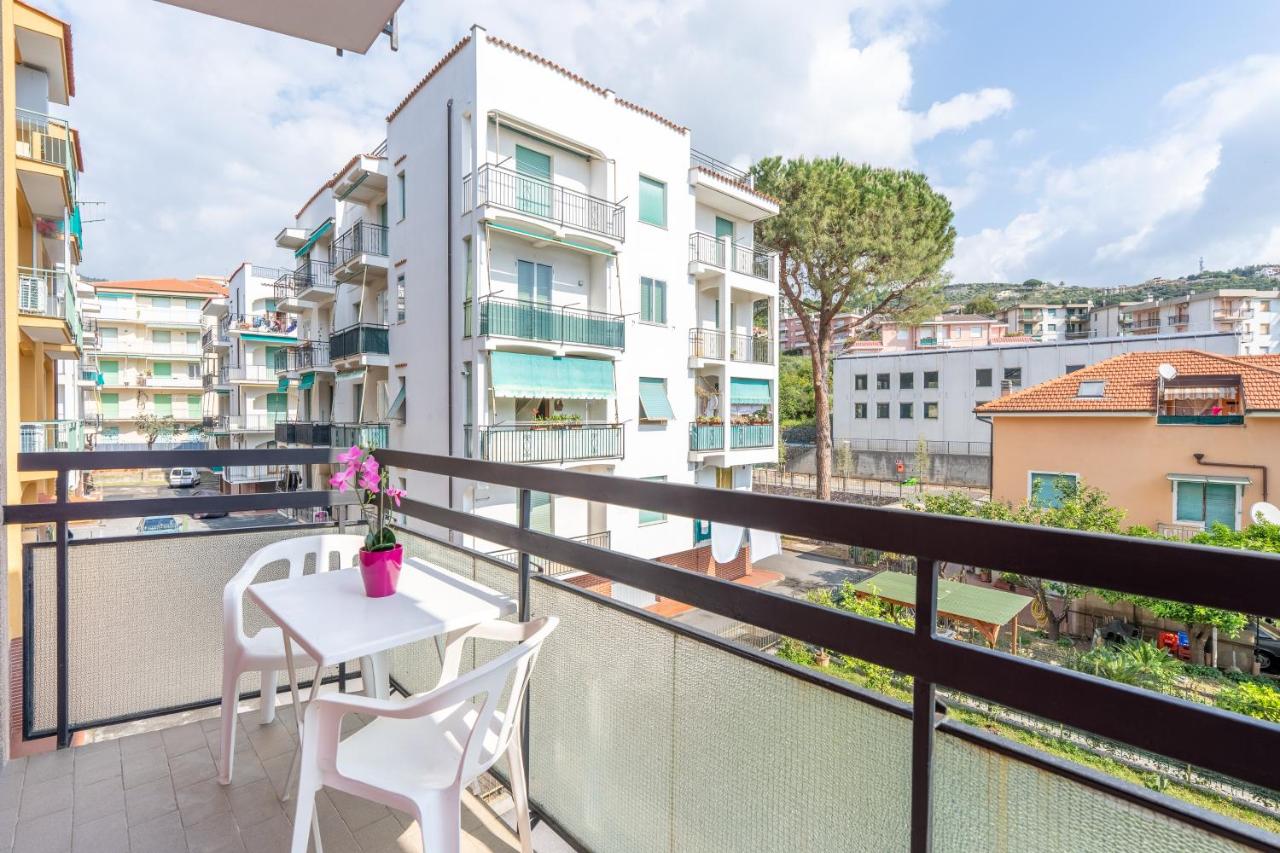 Pietra Ligure free WI-FI a 100m dal mare - Chambres d'hôtes Pietra Ligure