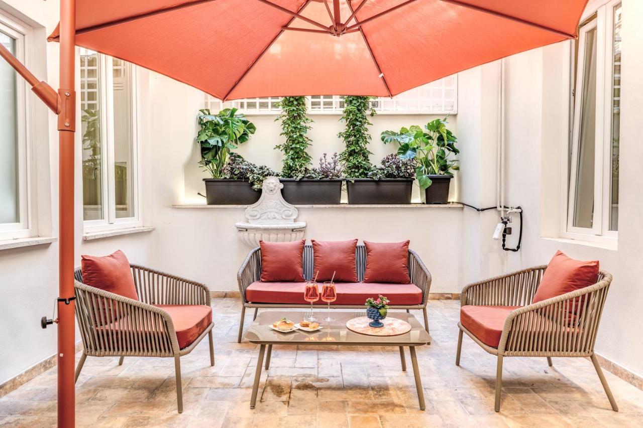 Babuino Palace&Suites Apartment with Terrace - Ferienwohnung Rom