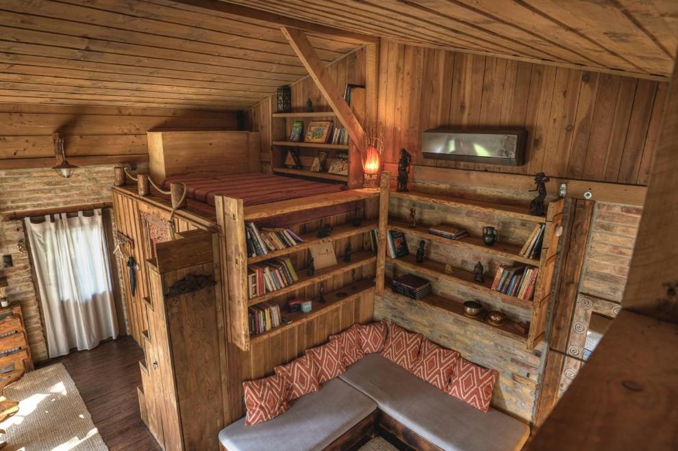 Naphegy Vendégház - B&B Zebegény