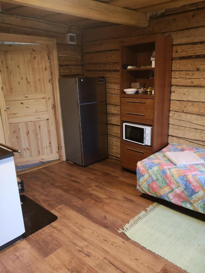 Köleri B&B - Bed and Breakfast Suure-Jaani