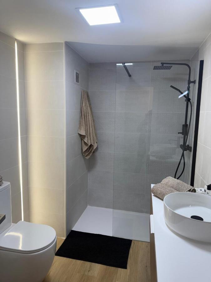 Apartamento en salou a 20m Playa! REFORMADO NUEVO - Bed and Breakfast Cambrils
