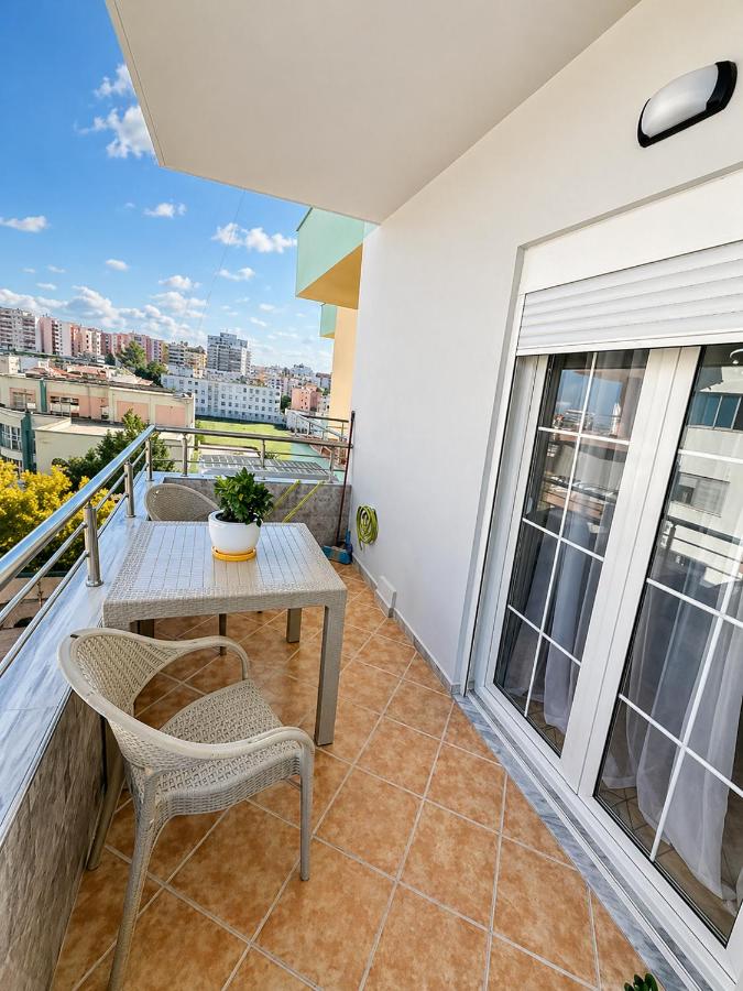 Dior Apartment - Chambres d'hôtes Fier