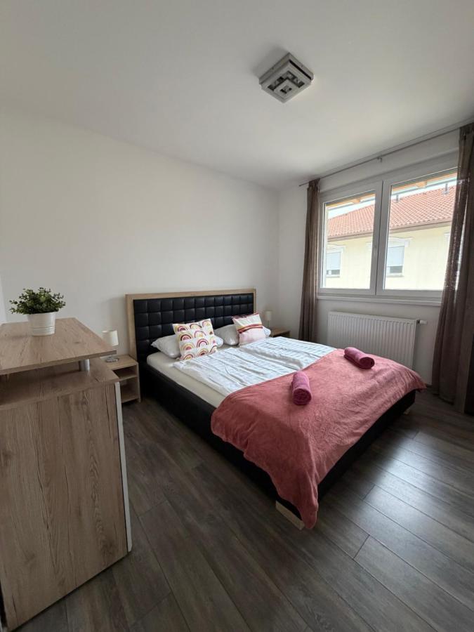 Yellow Sun Apartman 56 - Chambres d'hôtes Siófok
