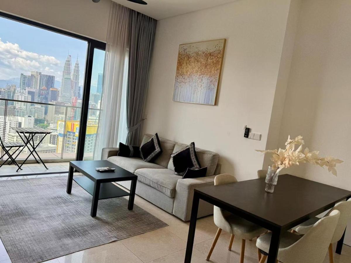 Apartamento de 1 dormitorio con vistas