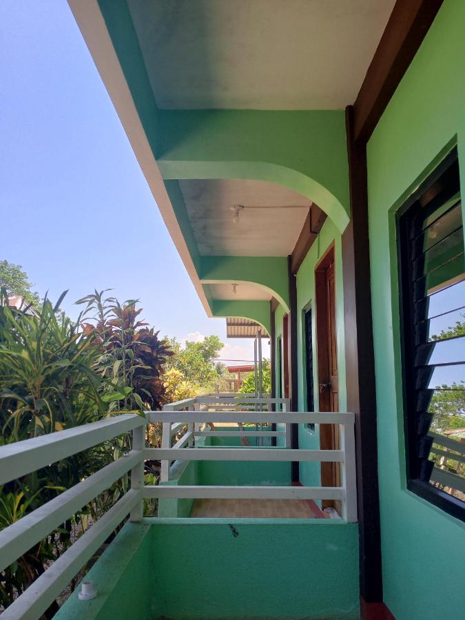 Cozy Nest Bed and Breakfast - Bed and Breakfast Coron