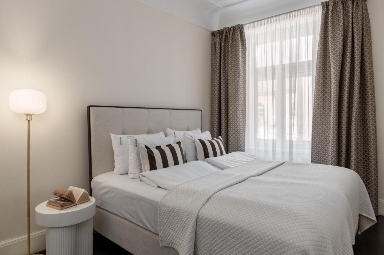Old Town Luxe | Boutique 2BR apartment - B&B Riga