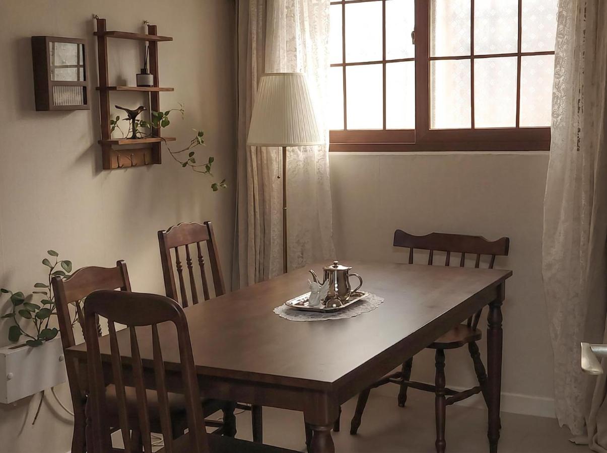 1BR 2bed Apt, cozy jongam - B&B Seúl