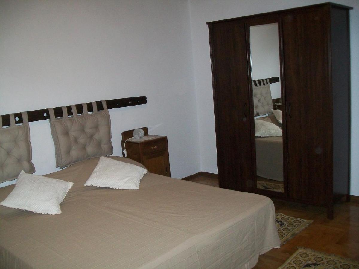 Tweepersoonskamer met 1 of 2 Bedden en Eigen Badkamer