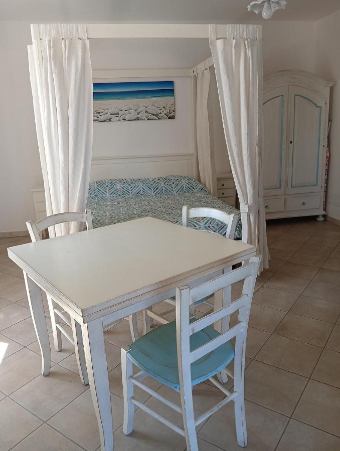 Little paradise apartment with pool - B&B Orosei