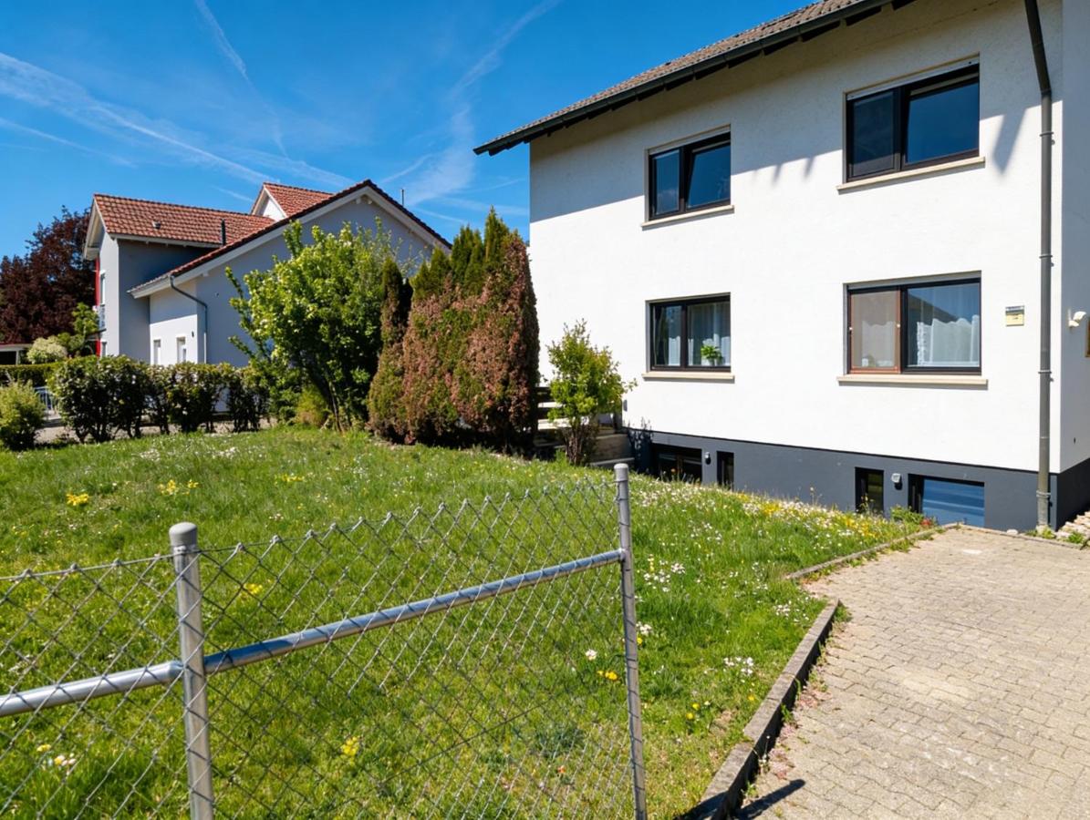 Rhein Apartments Schweiz - Modern & Grenznah - B&B Küssaberg