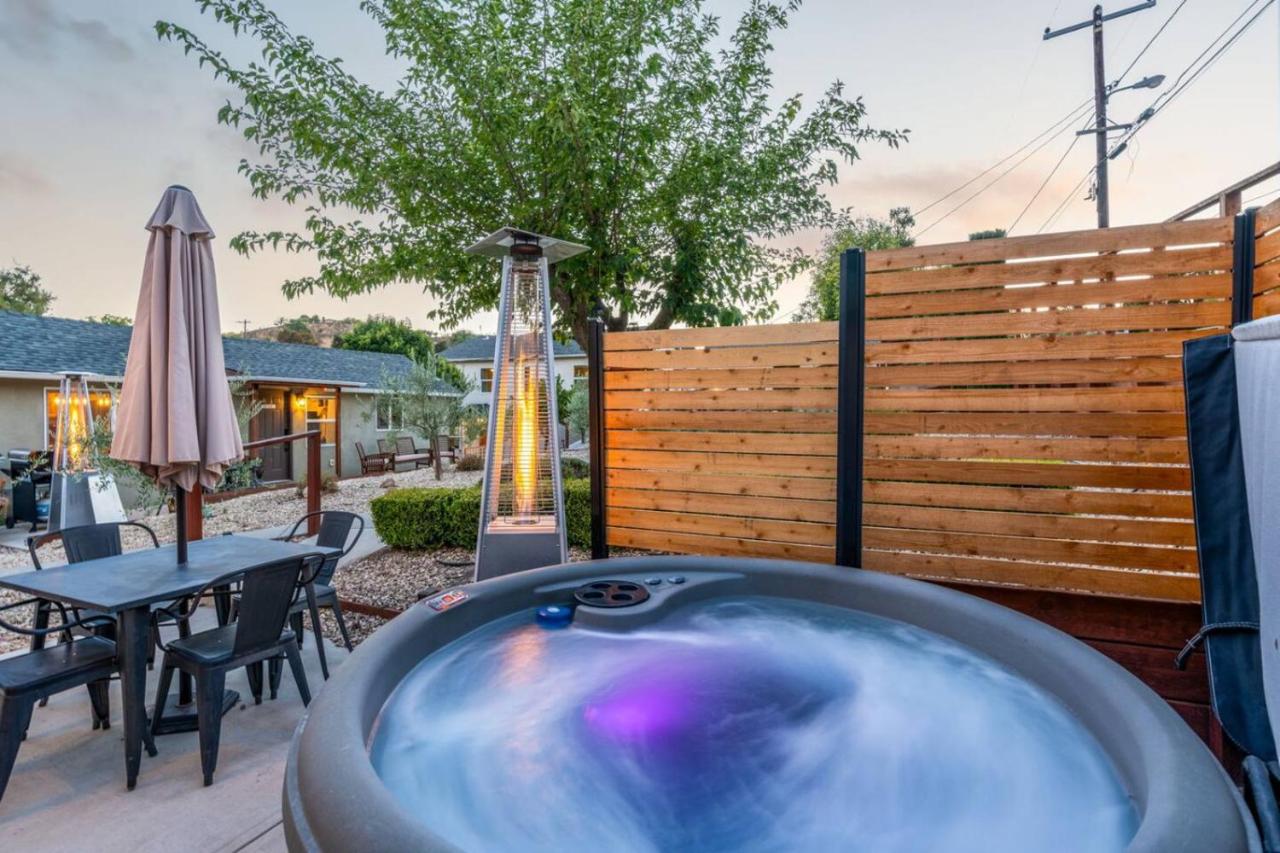 Cottage on Micro Resort, Hot tub close to Downtown - B&B Paso Robles