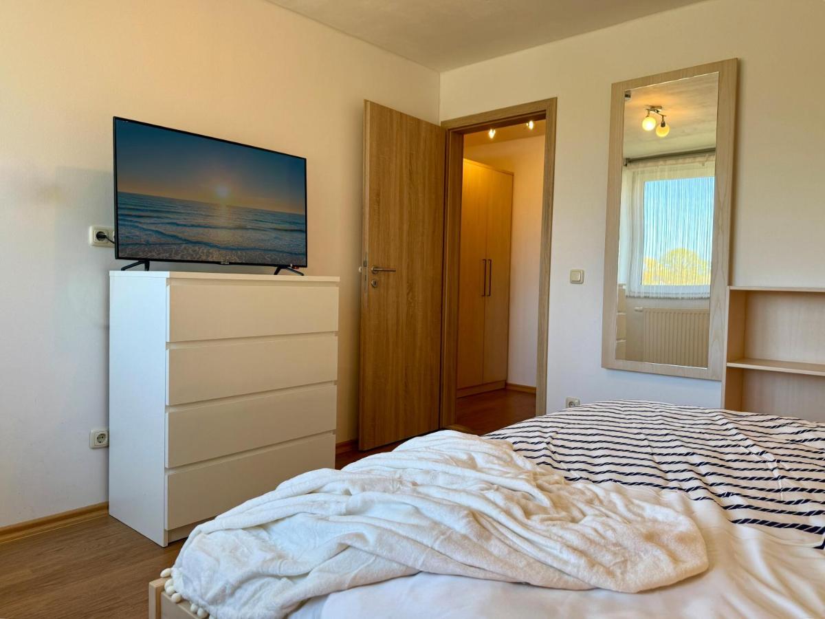 Apartment "Klockenhagen" - B&B Hirschburg