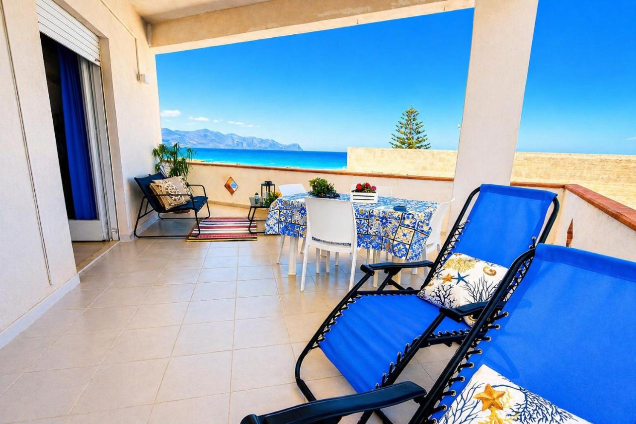 vicino a San Vito lo Capo e al Cous Cous fest trovate Onda Blu Home e Lascia che la bellezza della Sicilia ti conquisti prenota ora la tua fuga perfetta - Chambres d'hôtes Alcamo Marina
