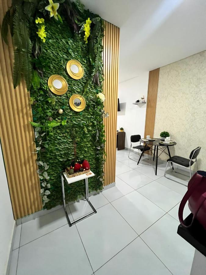 Céntrico Departamento condominio Boulevard con piscina - B&B Trinidad