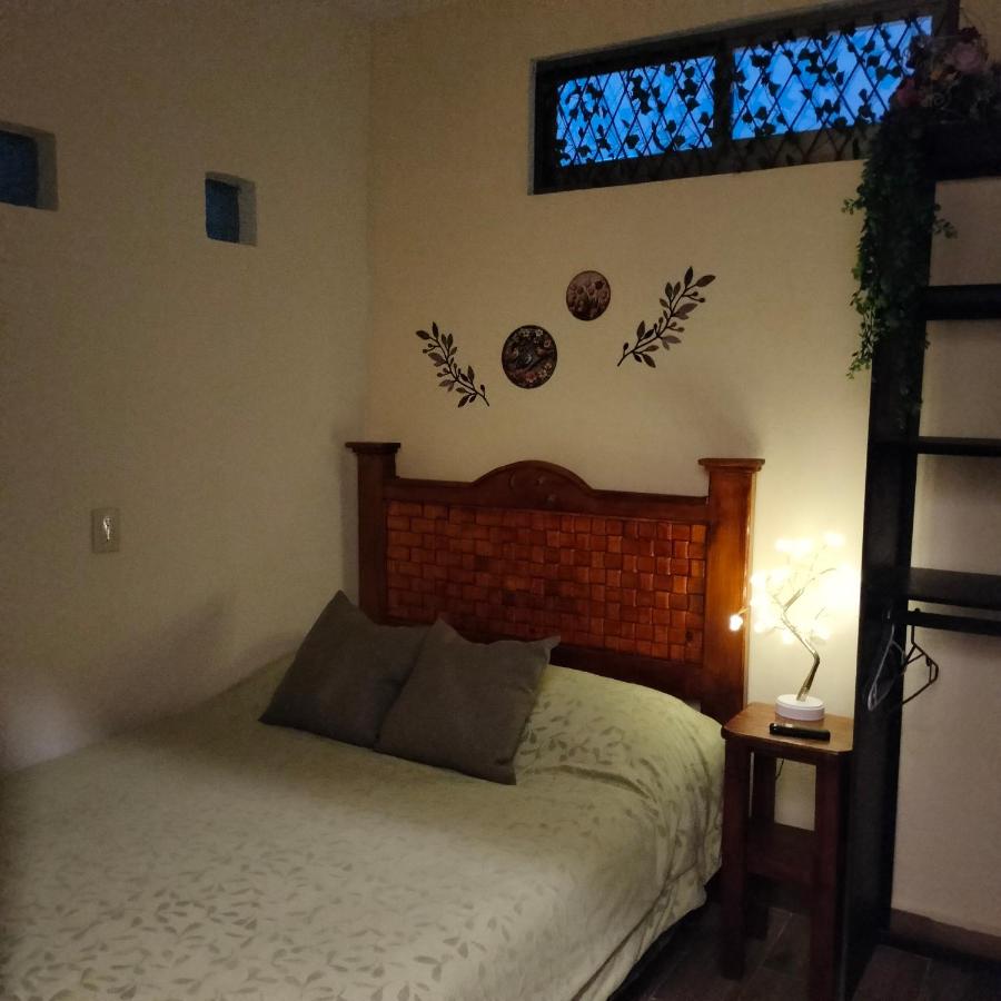 HabitacionesENSUEÑO 2 personas CasaSanfco - Chambres d'hôtes Zacatlán