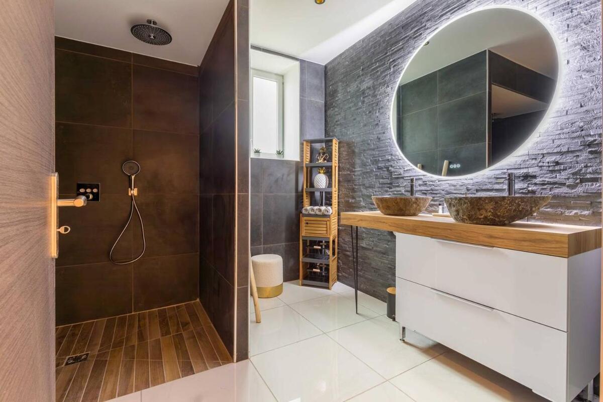 L'essentiel - B&B Le Creusot