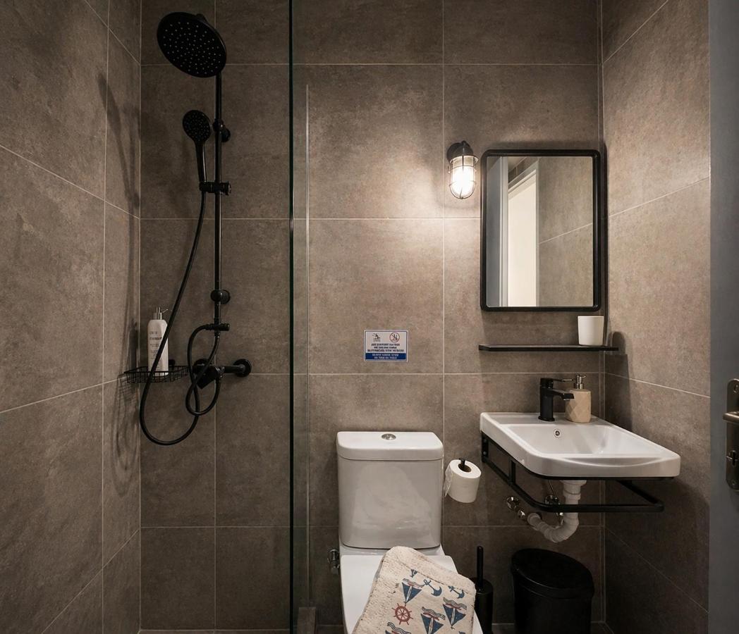 Modern Stay in Kos Town, Near the Beach - El Greco Apartments No 9 - B&B Kos