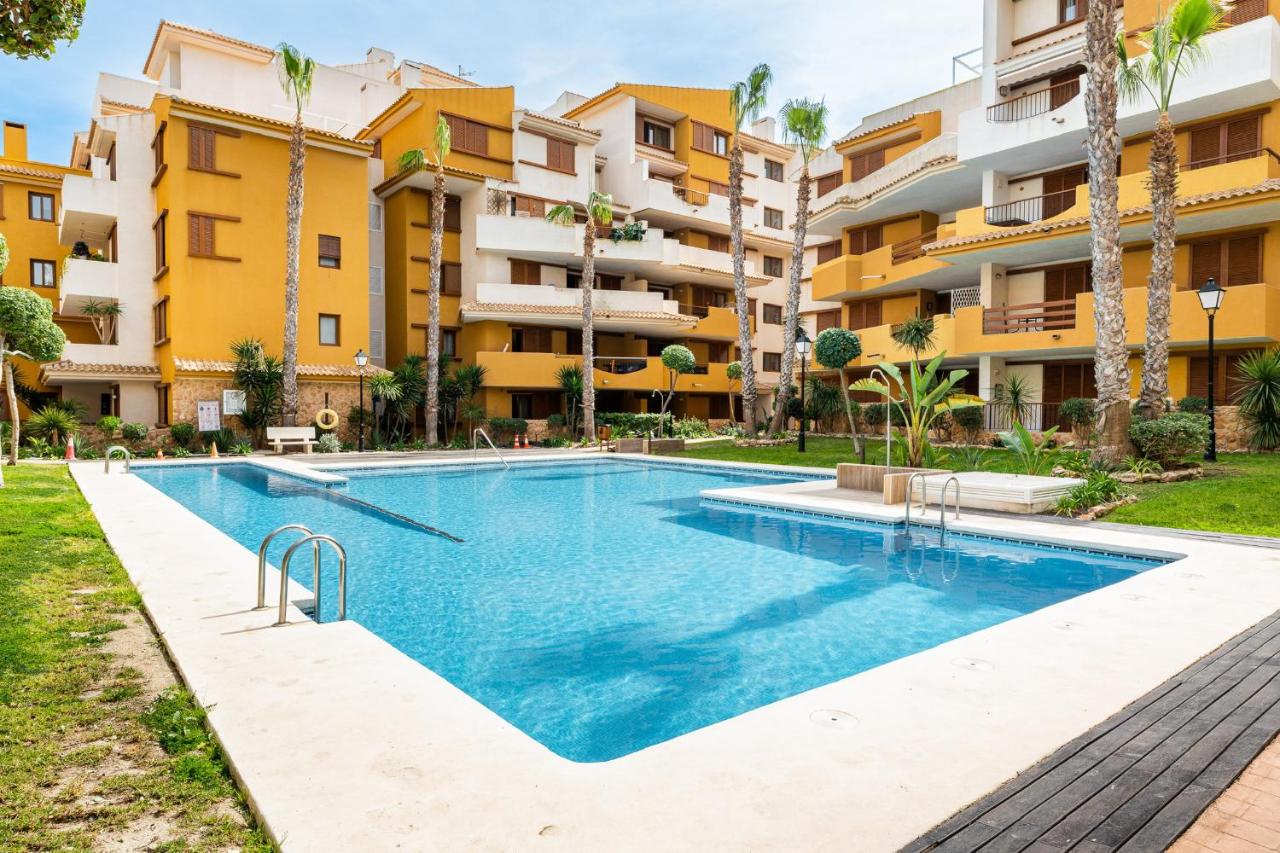 Tornado Apartamento Sunrise - B&B Torrevieja