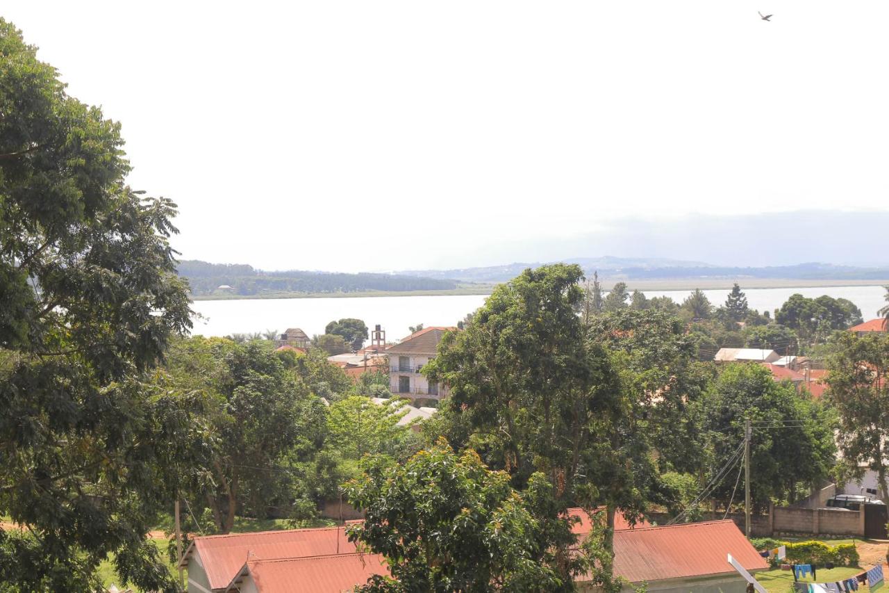 Residence Six Sigma - B&B Entebbe