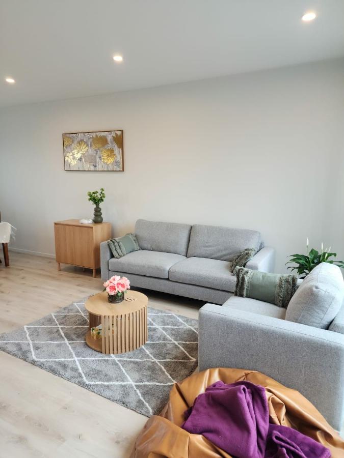 Entire 2BR Townhouse l Free Parking l Working from home space - B&B Auckland