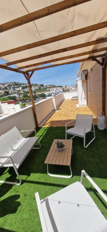 Ático con terraza y piscina - B&B Peñíscola