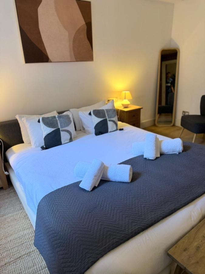 Luxury 2-Bed Kensington - Near Museums & Terrace - Ferienwohnung London