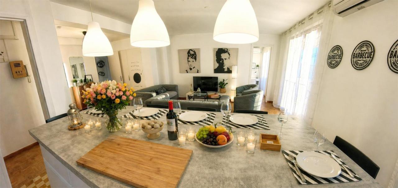 T4 3 chambres 4 étoiles clim avec garage ideal groupe tourisme et croisières proche Port Euromed Terrasses du port - Chambres d'hôtes Marseille