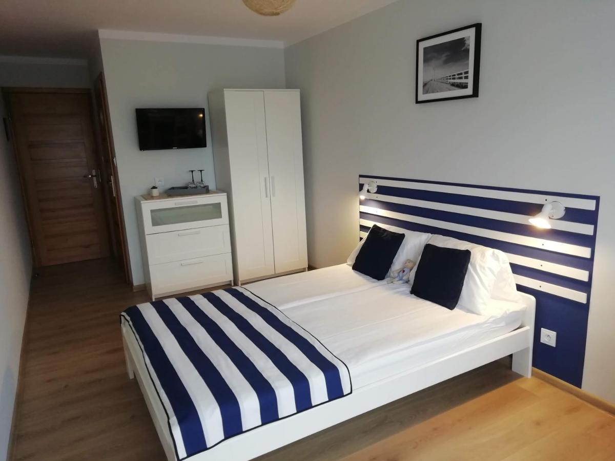 Pokoje Gościnne - Apartamenty Monika Budda - Ferienwohnung Jastarnia