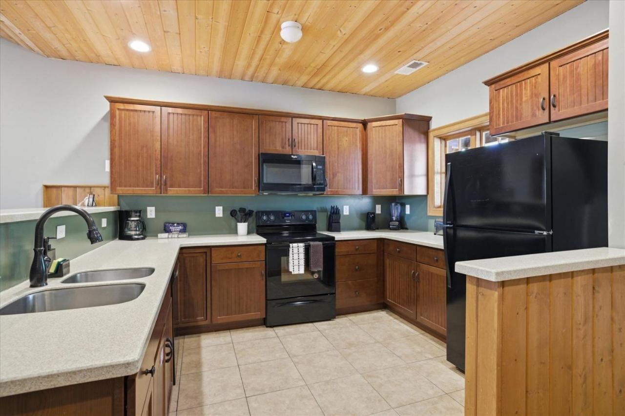 Serenity Ridge Unit 722 - FamilyPool AccessWiFi - B&B Pigeon Forge