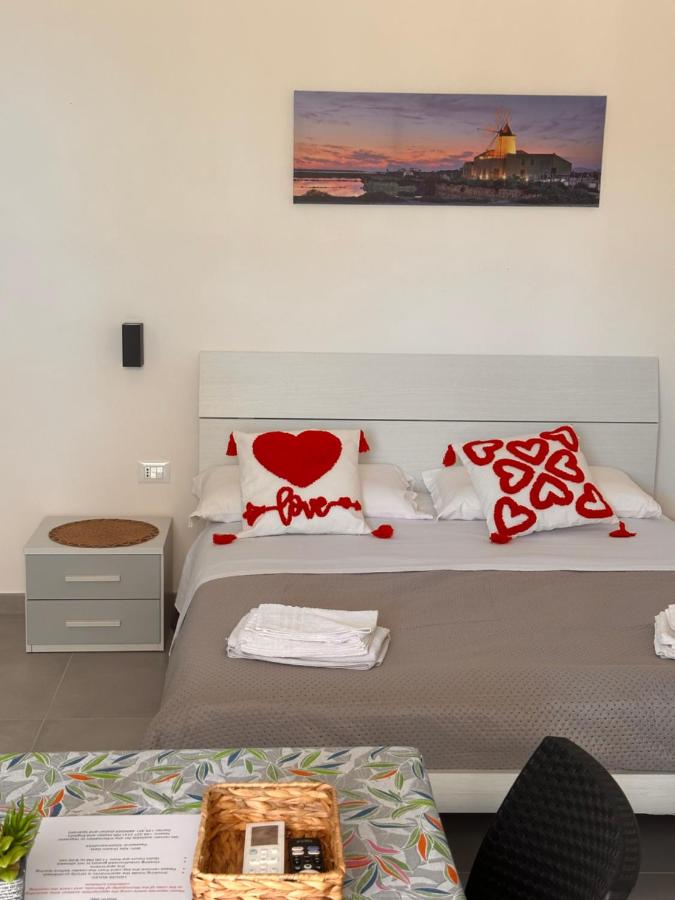 Estudio con 1 cama grande