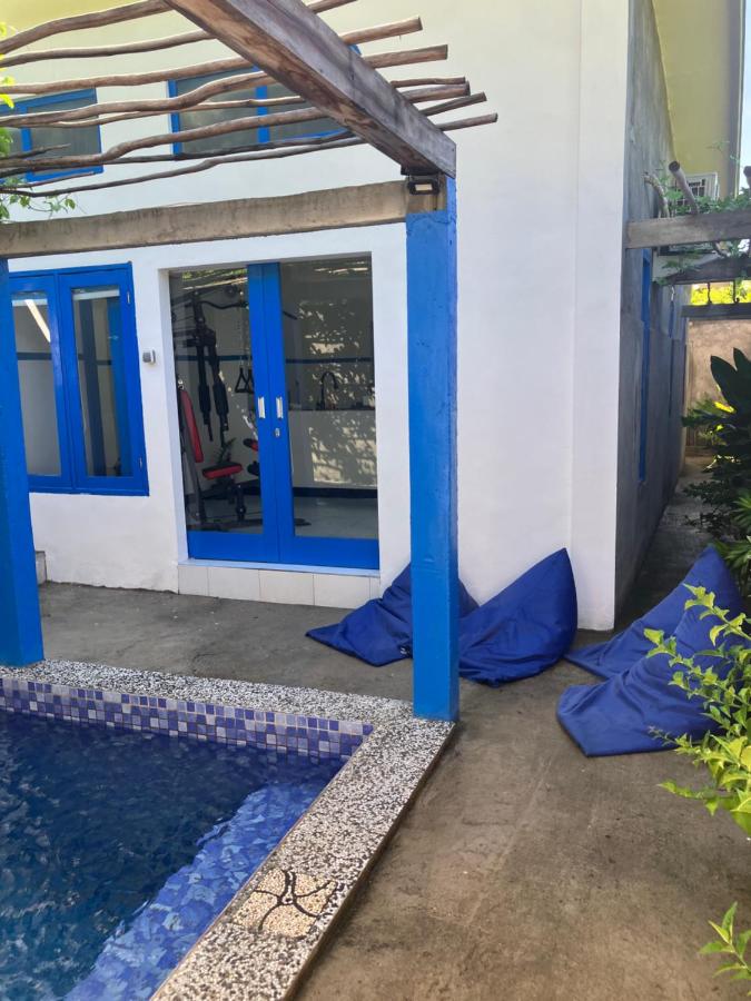 Beach Villa - Privat Villa with Pool and privat Gym - up to 4 people - Gili Trawangan Long Term - B&B Gili Trawangan