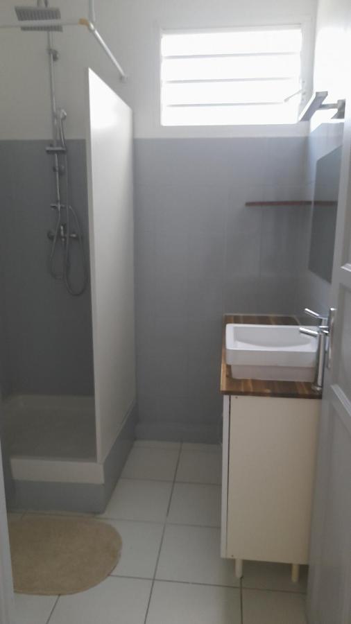 Appartement avec vue montagne - Ferienwohnung Baie-Mahault