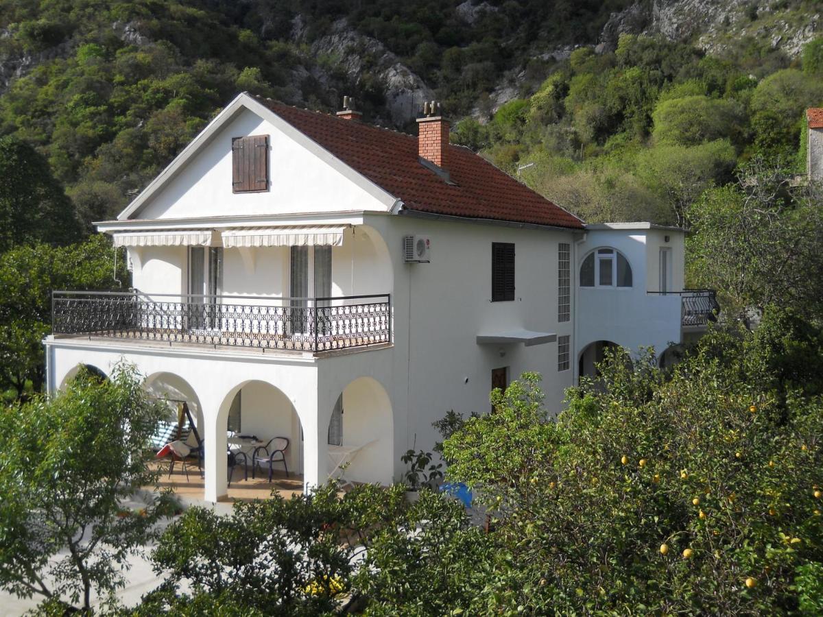 Apartments Ognjenović - Bed and Breakfast