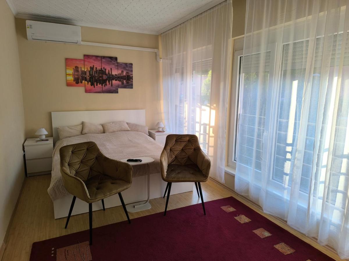 FAVORIT CENTRUM Apartman - B&B Kaposvár