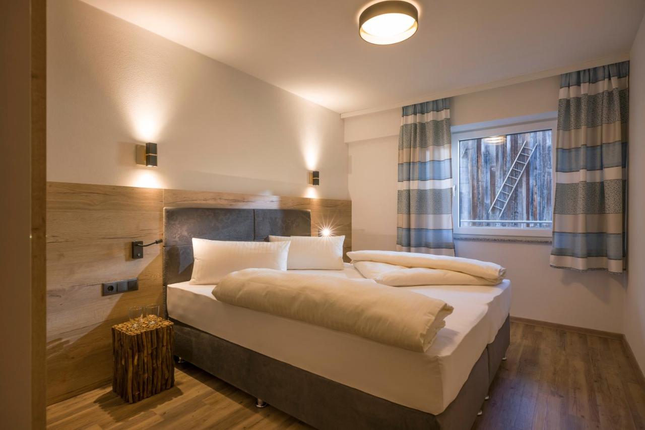 One-Bedroom Apartment with Balcony (Edelweiss)