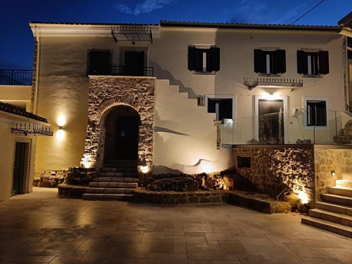 Lithos Courtyard - Ferienwohnung Kothoníkion