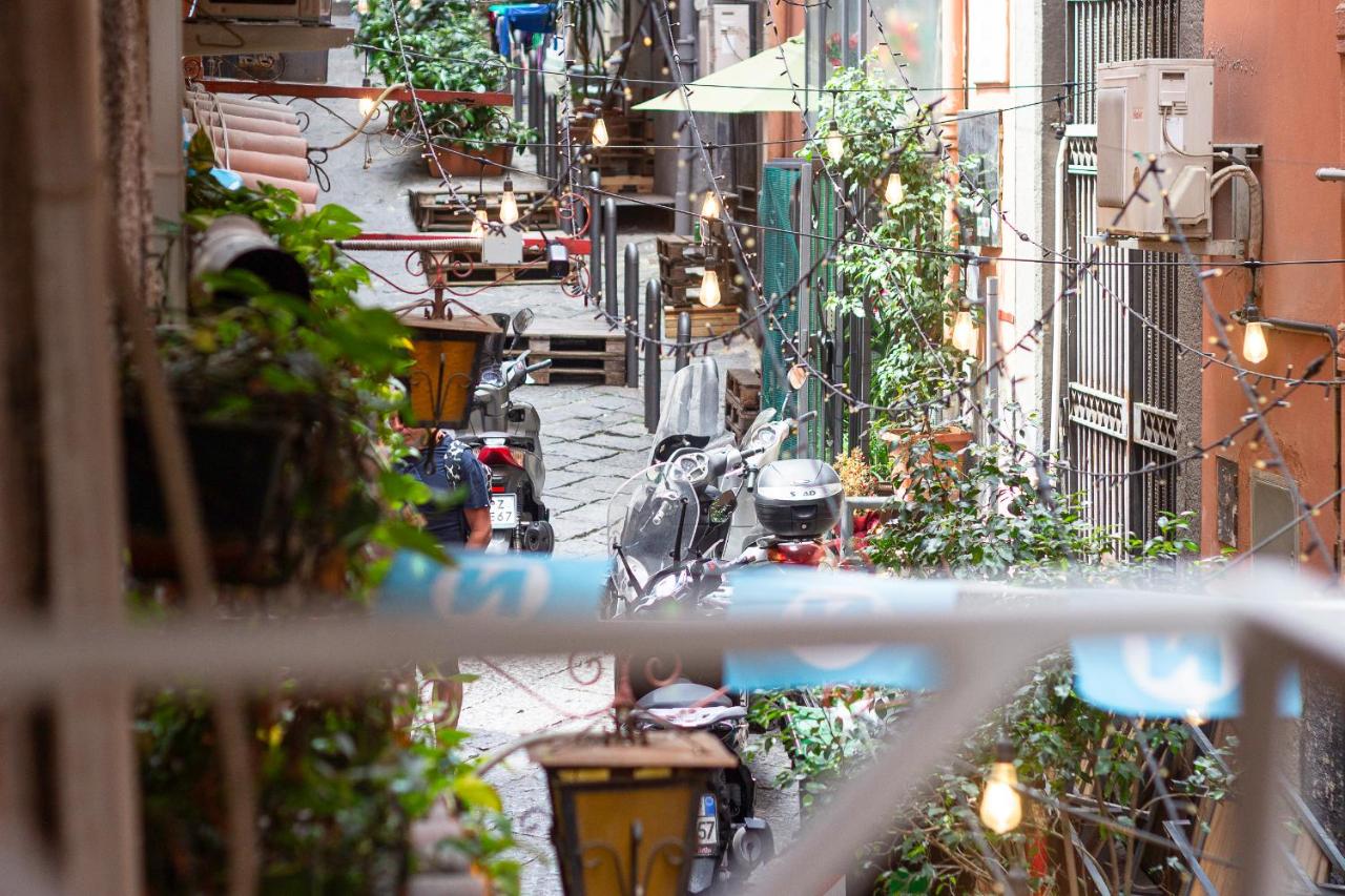 Mooniq Apartment - B&B Napoli