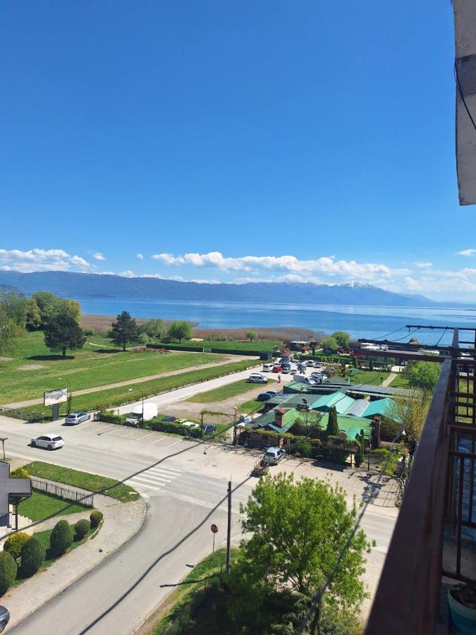 Aleandro Lakeview Apartment - B&B Struga