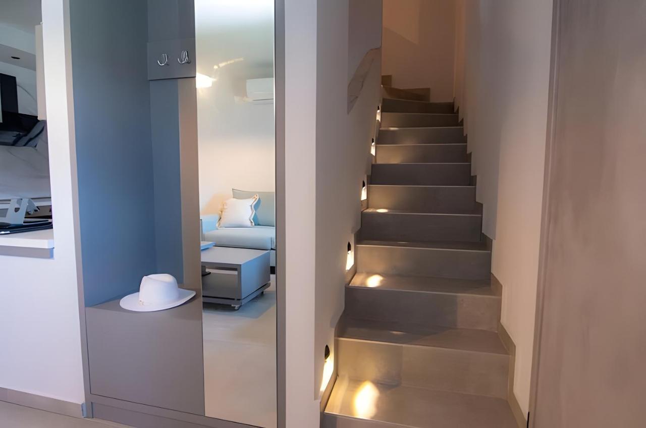 Modern Stay Luxury Suites - Kallikrateia Halkidiki - B&B Nea Kallikrateia