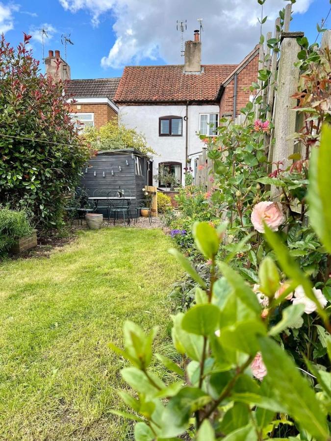 Holly Cottage - Bed and Breakfast Edwinstowe