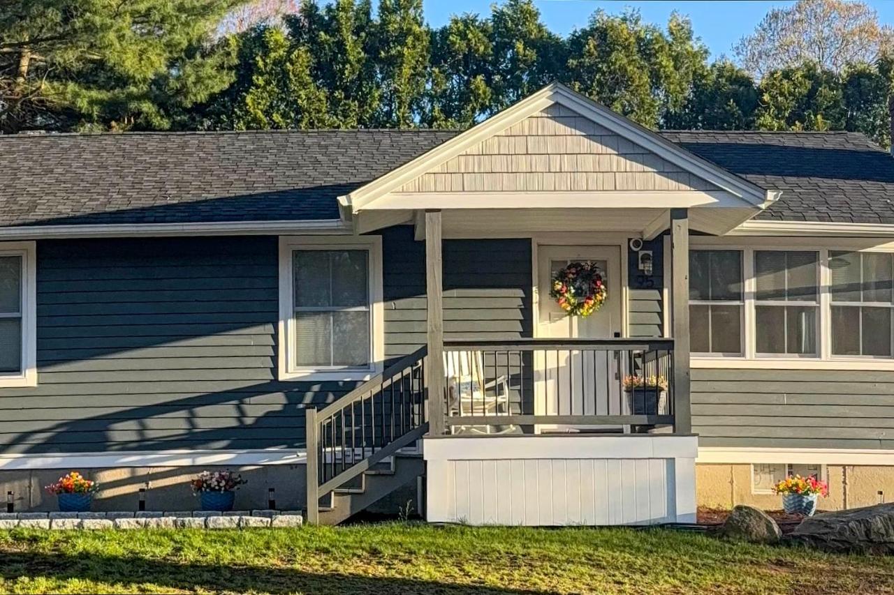 1 Mi to Head's Beach! Nautical Family Retreat - B&B Jamestown