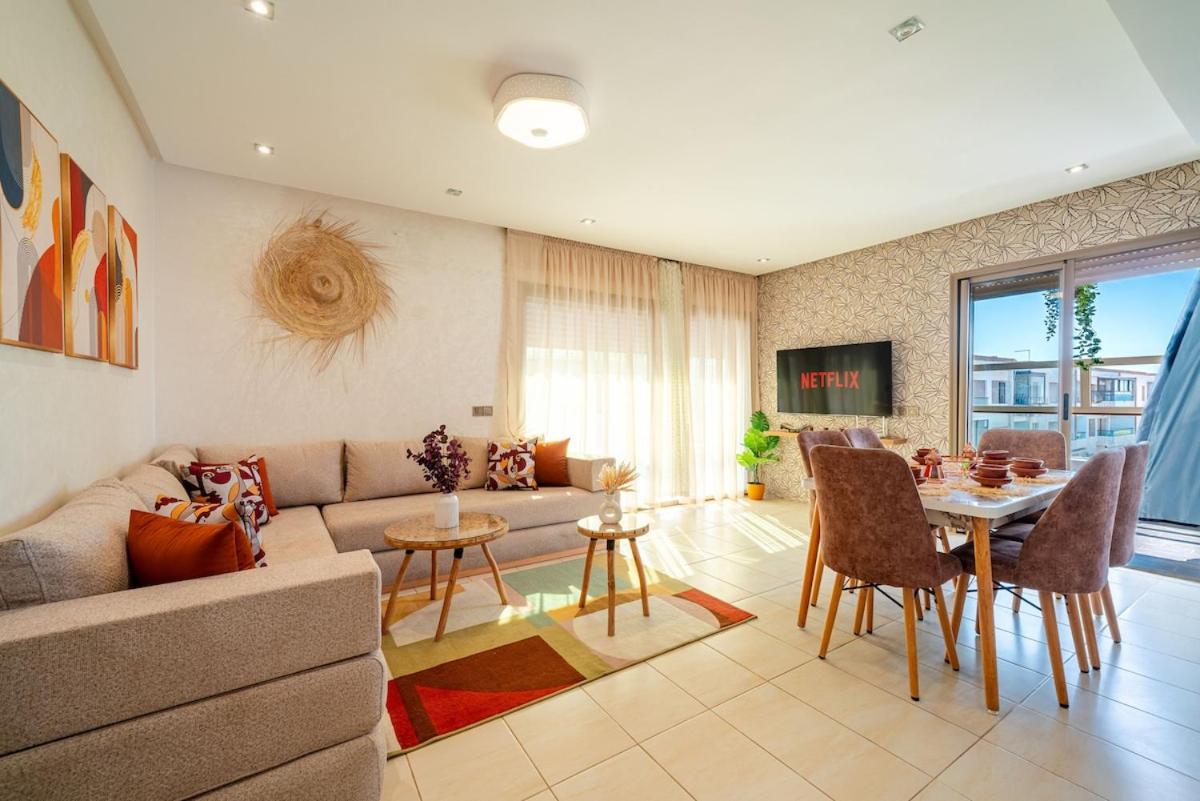 Bright apartment with sea view - Chambres d'hôtes Mohammédia