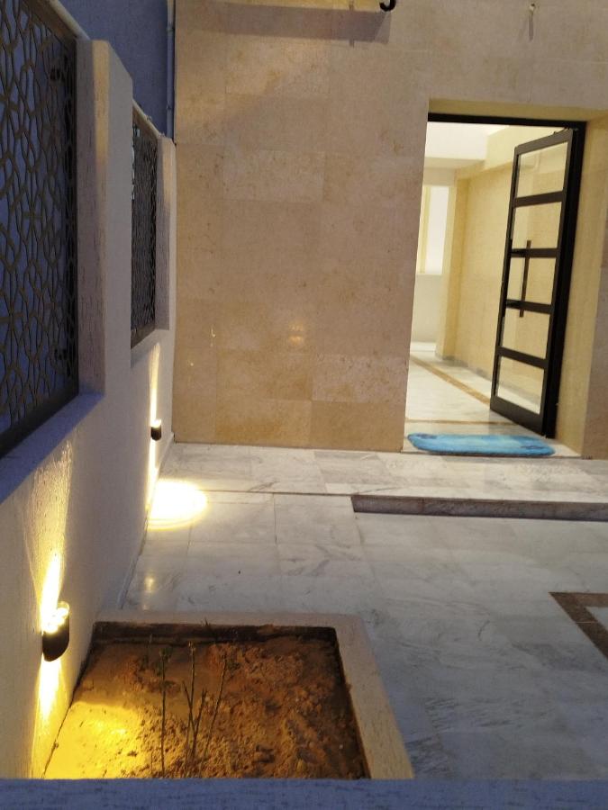 Riad Andalous - Bed and Breakfast Aryanah