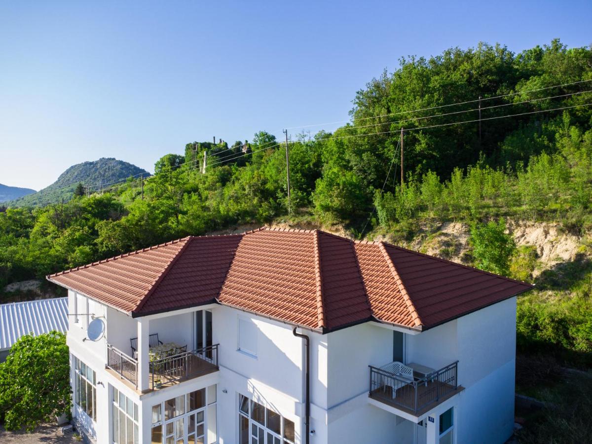 Apartman VITINA - Chambres d'hôtes Ljubuški