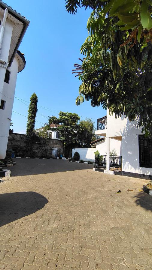 1 bedroom apartment in Mlimani-Kisumu with parking - Chambres d'hôtes Kisumu