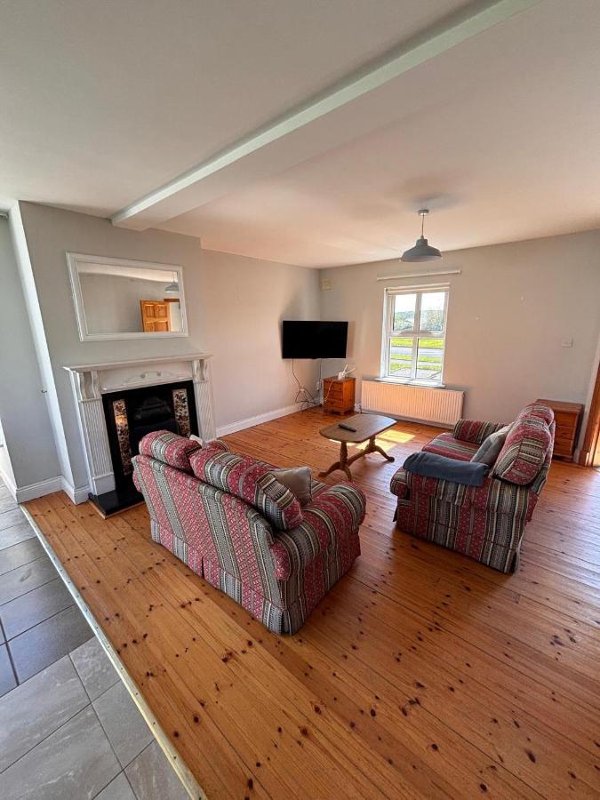 SurfersCove House - B&B Bundoran