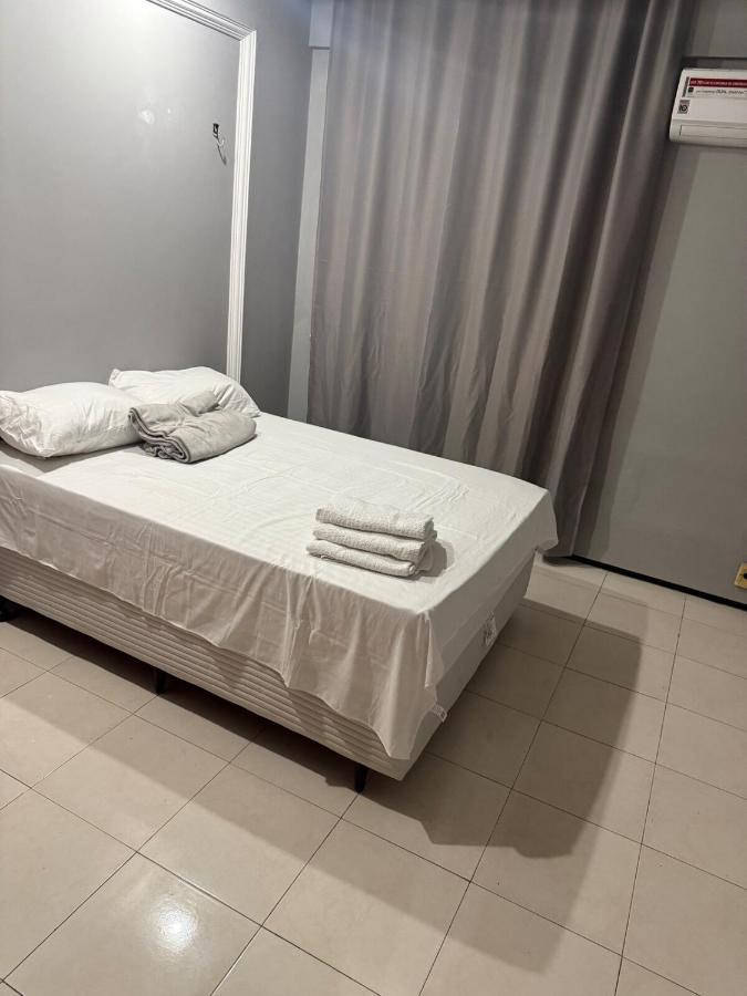 Apartamento espaçoso a 50m da beira mar - B&B Fortaleza