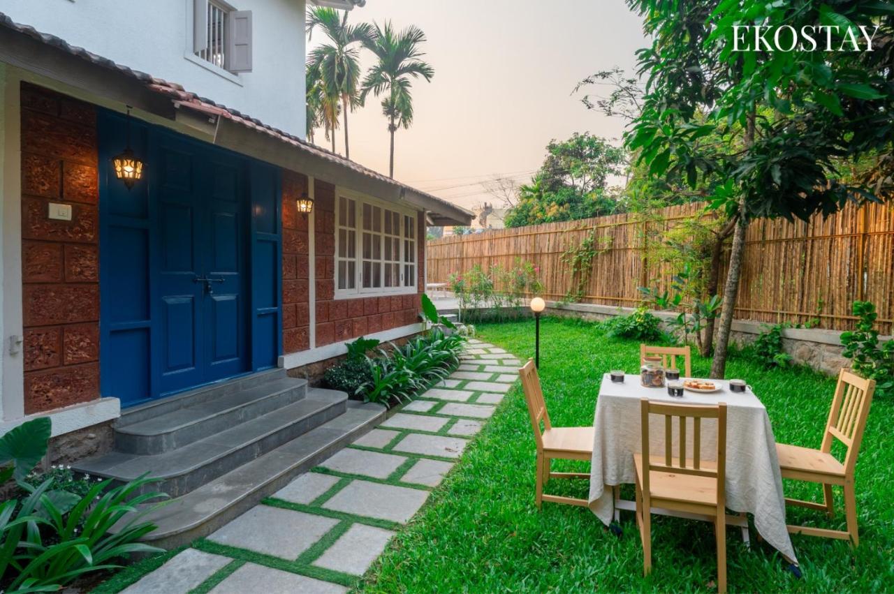 EKOSTAY Gold - Sea Lagoon Villa - Bed and Breakfast Alibag